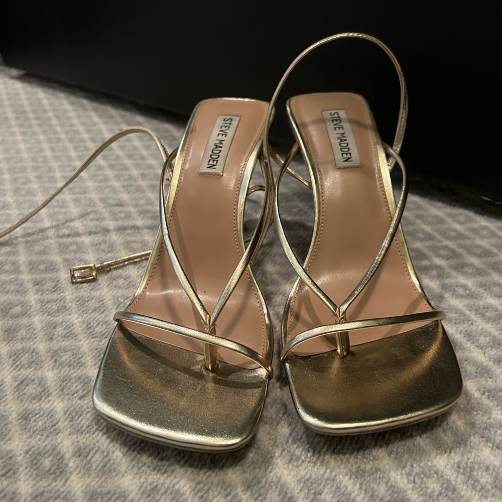Steve Madden Gold Heels
